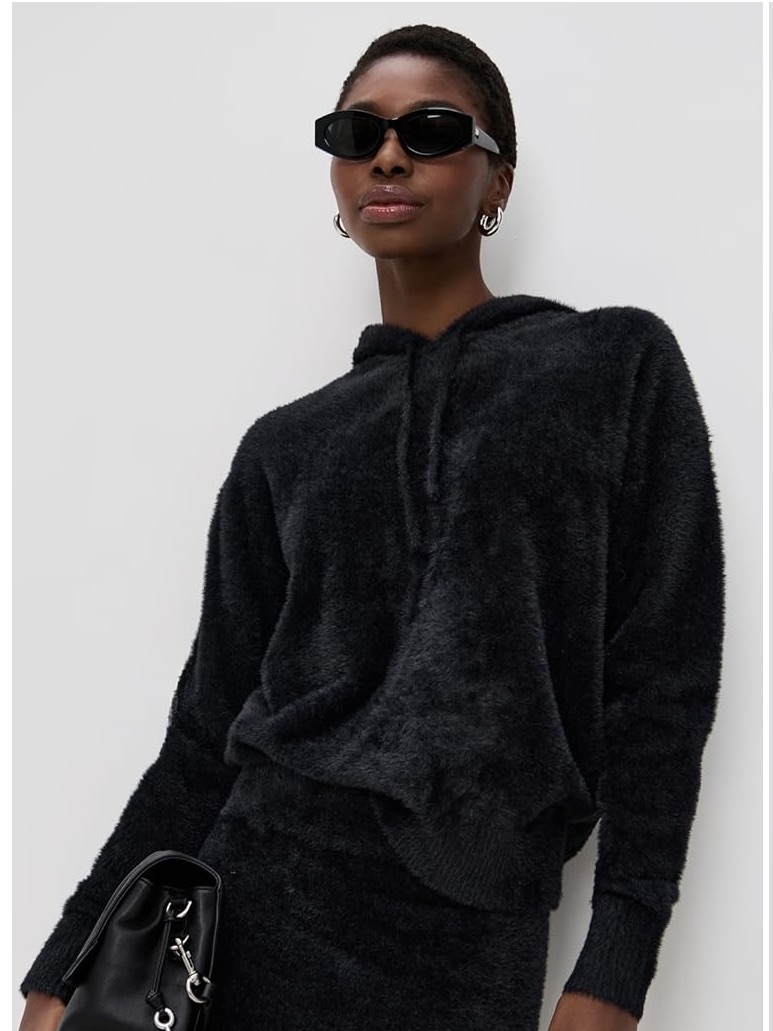 Le Bop Fuzzy Hoodie Size Medium Black